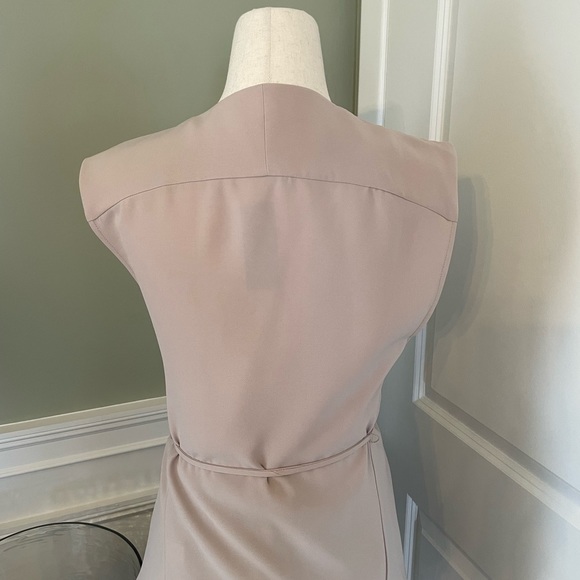 Asymmetrical drapey vest - Picture 2 of 5